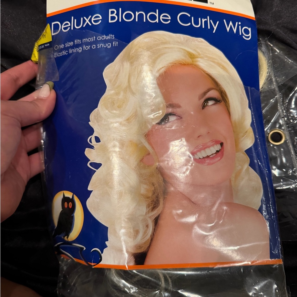 Deluxe Blonde Curly Wig - Blonde